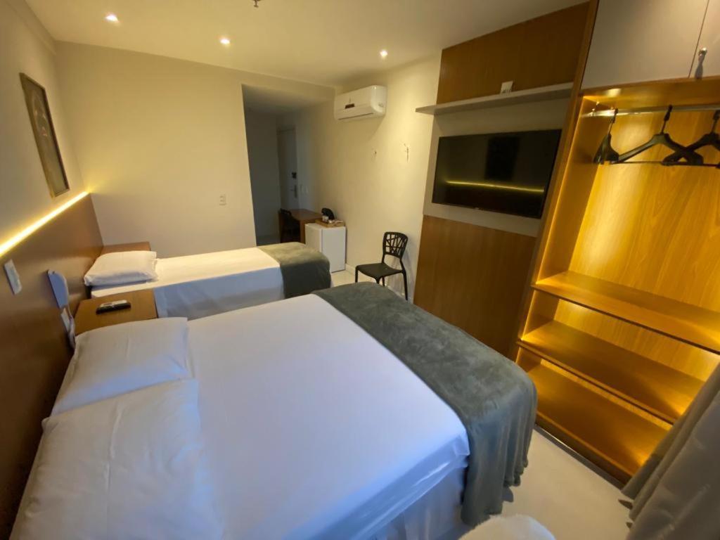 Suite Tripla Hotel America Campos dos Goytacazes Esterno foto